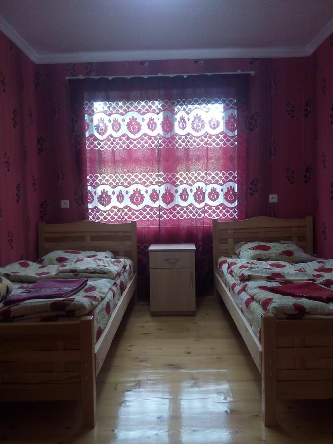 I R K O Hotel Mestia Luaran gambar